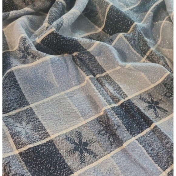 Martha Stewart Other - Snowflake Tablecloth